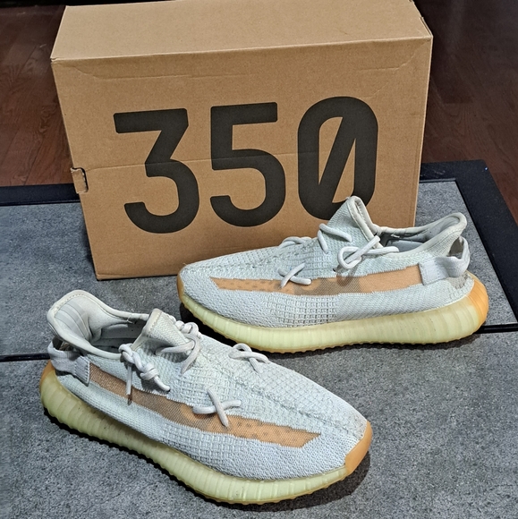 Yeezy Adidas Sneakers - Picture 2 of 10